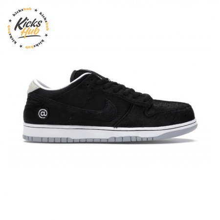 Medicom Toy x Dunk Low SB Size 36-46