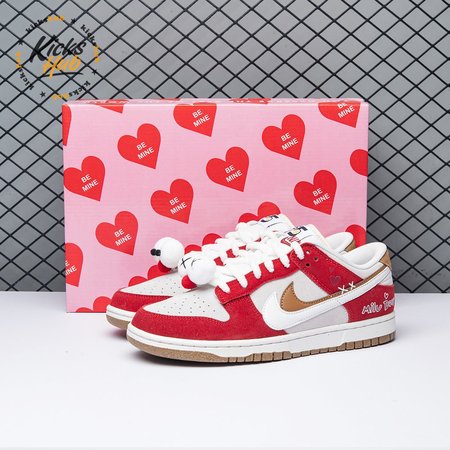 Nike Dunk Low SE Merry Christmas DO9457-112 Size 36-47.5